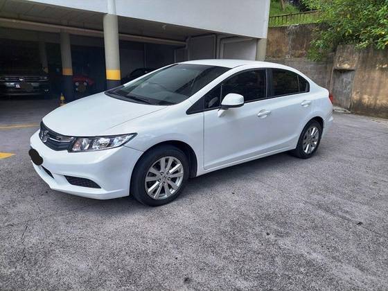 HONDA CIVIC 1.8 LXS 16V FLEX 4P AUTOMÁTICO
